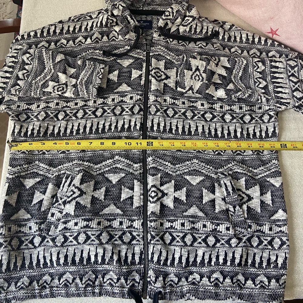 American Eagle Outfitters Black and White Knit Hoodie - Picture 8 of 8